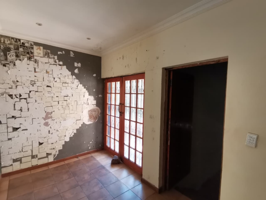 4 Bedroom Property for Sale in Elandsrand North West